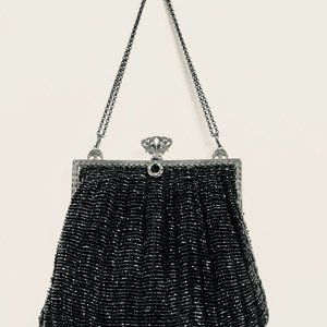 ANTIQUE VICTORIAN BLACK BEADED BAG!